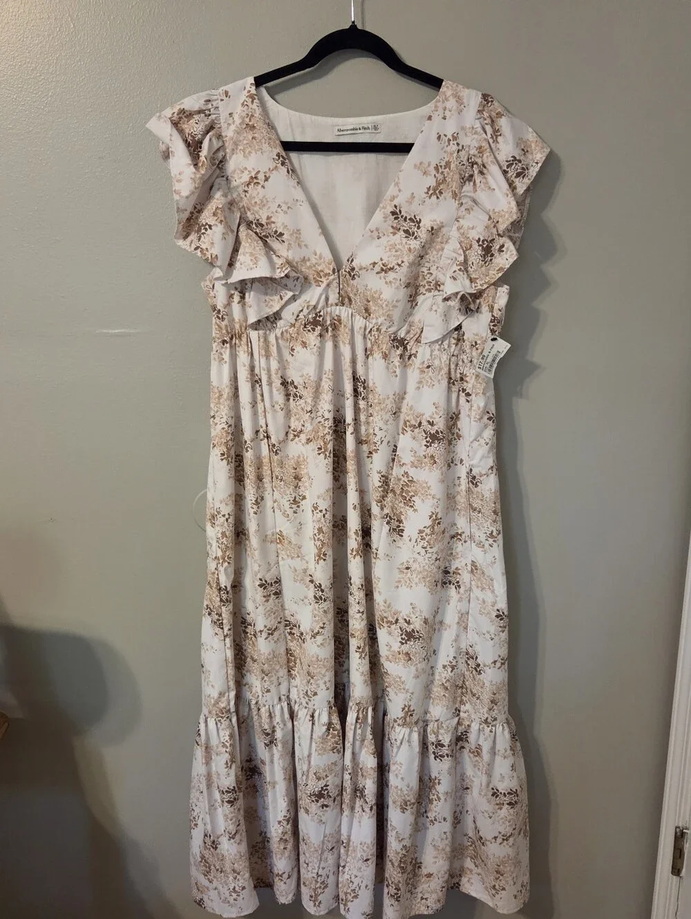 Abercrombie And Fitch Women's White Floral Flutter Tiered Maxi Dress Sz XL